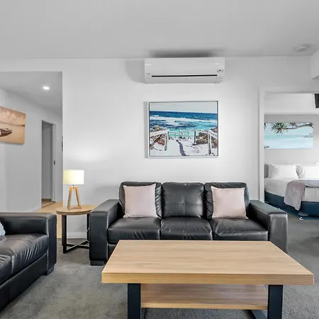 Proximity Waterfront Redcliffe