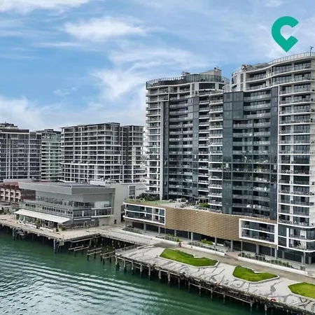 Luxurious 2br2ba Resort-style Retreat In Hamilton Brisbane