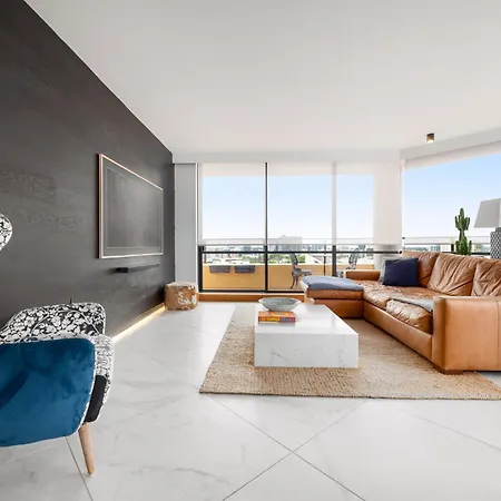 The Summit - Luxury Apartment Brisbane