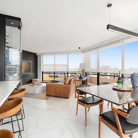 The Summit - Luxury Apartment