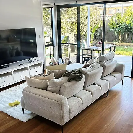 Urban Oasis In Bulimba Homestay *