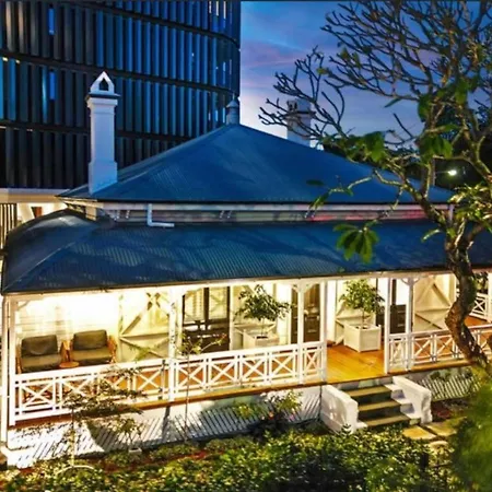 Luxury Inner Heritage House Holiday home *