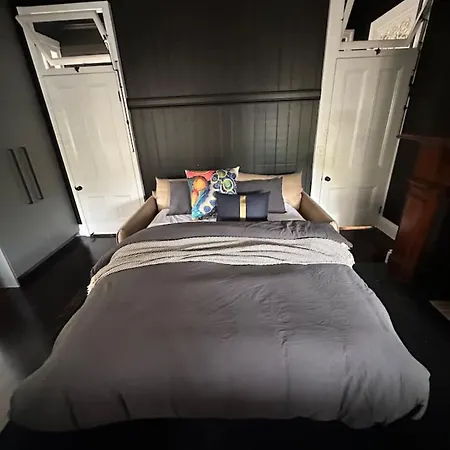 Luxury Inner Heritage House Holiday home Brisbane