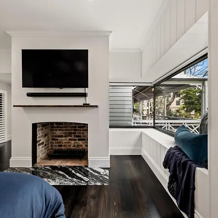 Luxury Inner Heritage House *