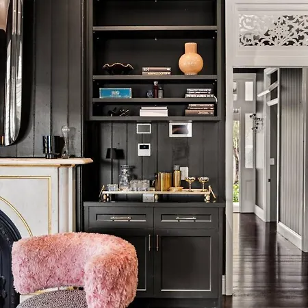 Luxury Inner Heritage House *