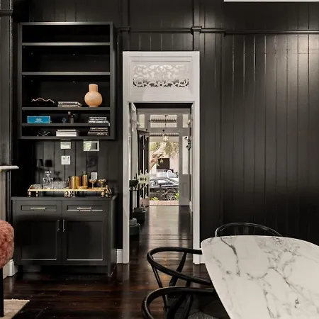Luxury Inner Heritage House *