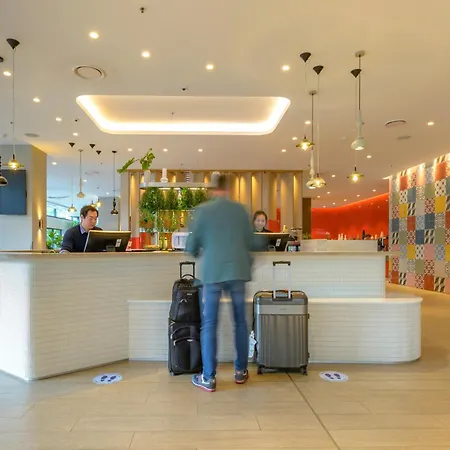 Holiday Inn Express Brisbane Central By Ihg Brisbane