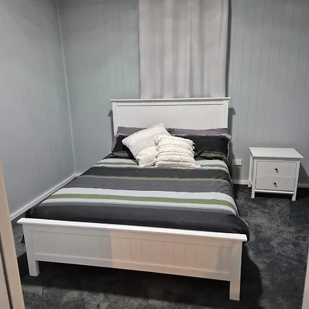 Classic Getaway 2 Bdrm Pool Holiday home Brisbane