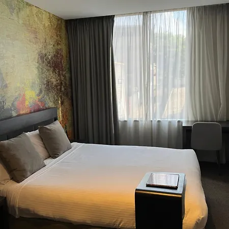 Apartment Near Brisbane