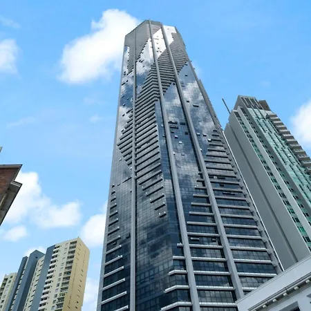 Indulgence At Meriton, Spectacular Views, Sleeps 6 Includes Carpark * Brisbane
