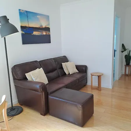 Apartment Wrong *