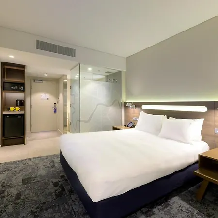 Hotel Holiday Inn Express Brisbane Central By Ihg Brisbane