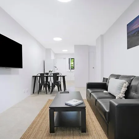 Leafy Hideout - Quiet Comfort Near Riverfront And Cbd Brisbane