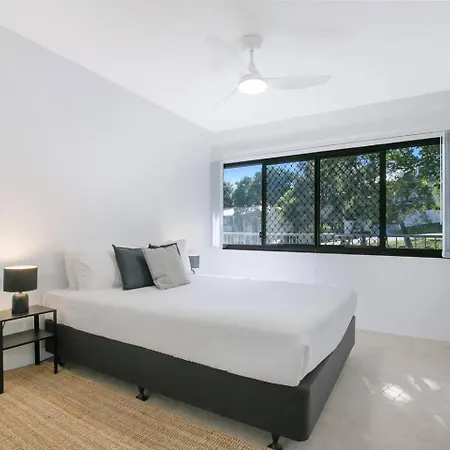 Leafy Hideout - Quiet Comfort Near Riverfront And Cbd Apartment *