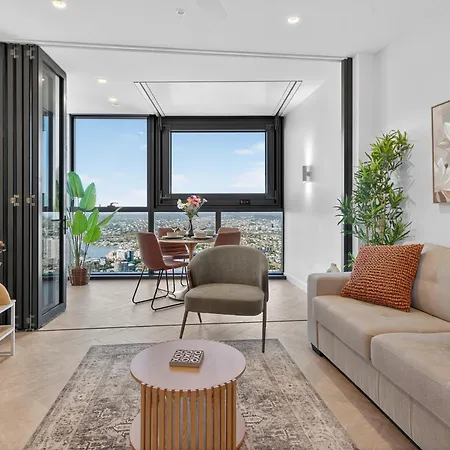 Apartment Sky High Zen At Queens Wharf Level 59 Brisbane