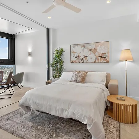 Sky High Zen At Queens Wharf Level 59 Apartment Brisbane
