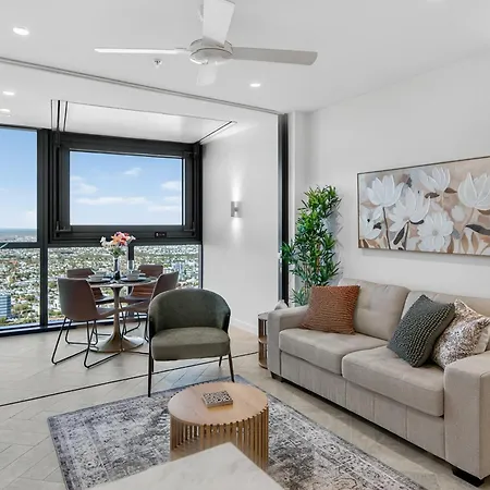 Sky High Zen At Queens Wharf Level 59 Apartment Brisbane