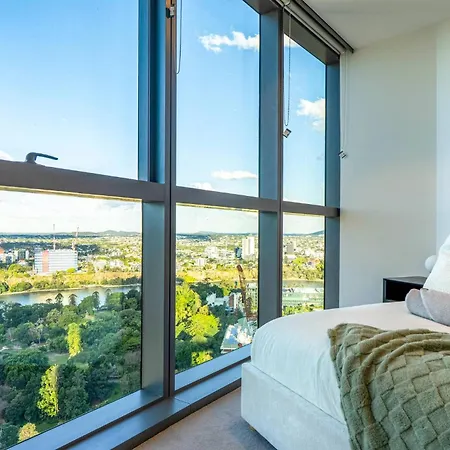 3br In Queen's Wharf - Level 29 With And Panoramic Views *