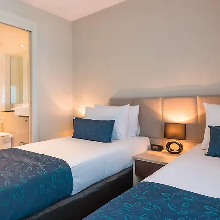Aparthotel South 4*