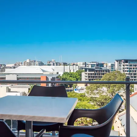 South Aparthotel