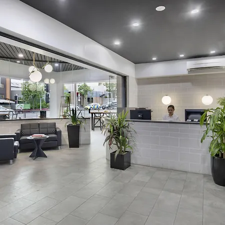 The Metropolitan Spring Hill 4*
