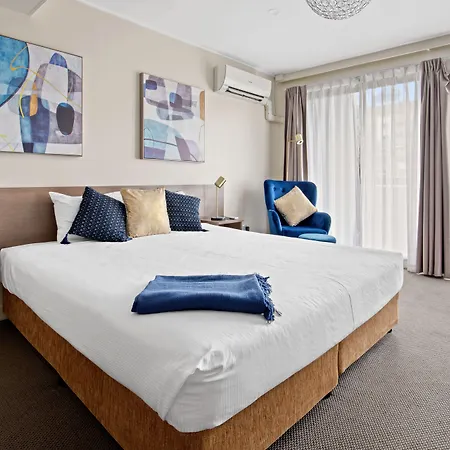 The Metropolitan Spring Hill Motel 4*