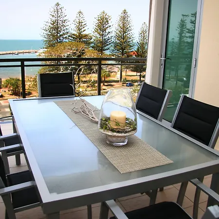 Proximity Waterfront Redcliffe