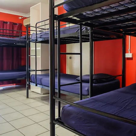 Hotel Brisbane Backpackers Resort - Hostel