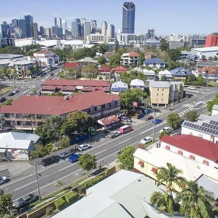 Brisbane Backpackers Resort - Hostel 2*