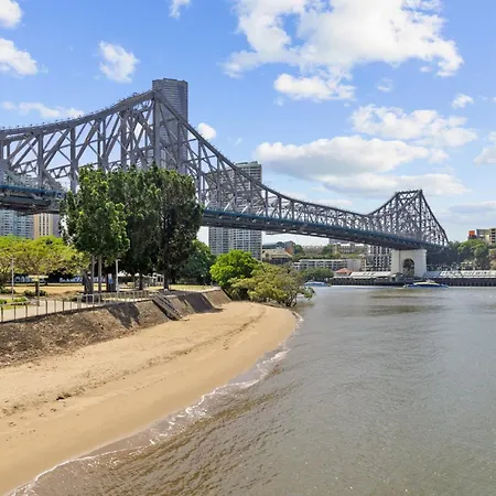 Riverfront Kangaroo Point * Brisbane