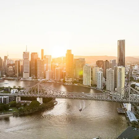 Riverfront Kangaroo Point *
