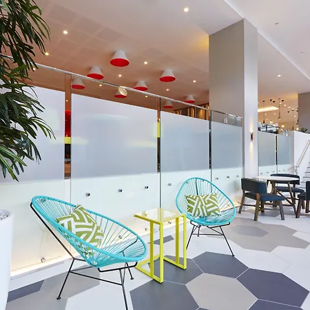 Holiday Inn Express Brisbane Central By Ihg Hotel Brisbane