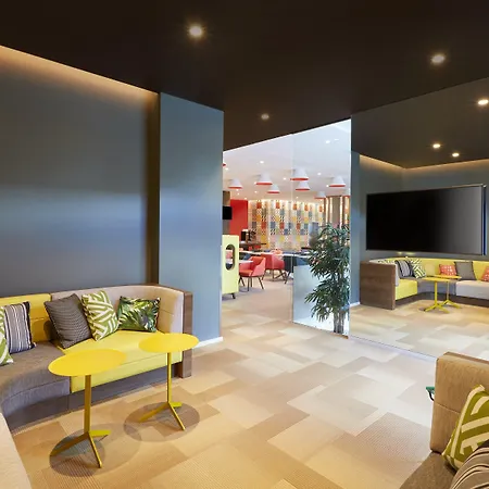 Holiday Inn Express Brisbane Central By Ihg Hotel 4*