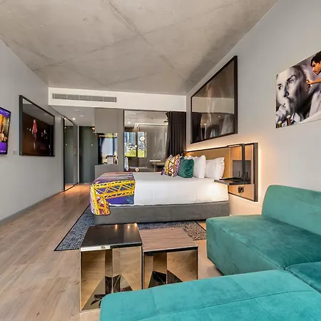 Hotel Crystalbrook Vincent Brisbane