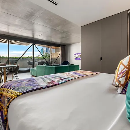 Hotel Crystalbrook Vincent Brisbane