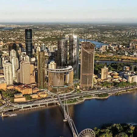 Apartment Luxury Waterview 2b2b Wt High Floor In Qw Brisbane