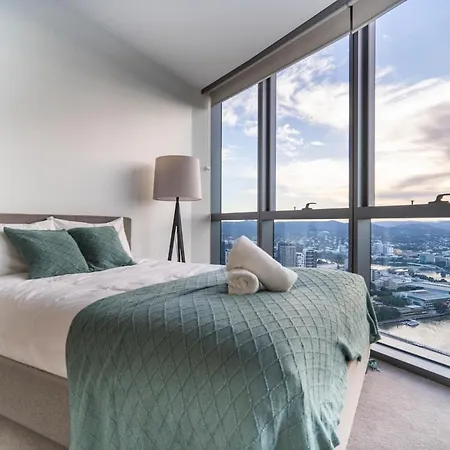 Luxury Waterview 2b2b Wt High Floor In Qw Apartment Brisbane