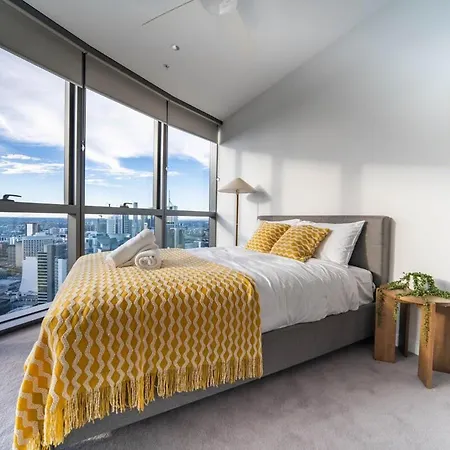 Luxury Waterview 2b2b Wt High Floor In Qw