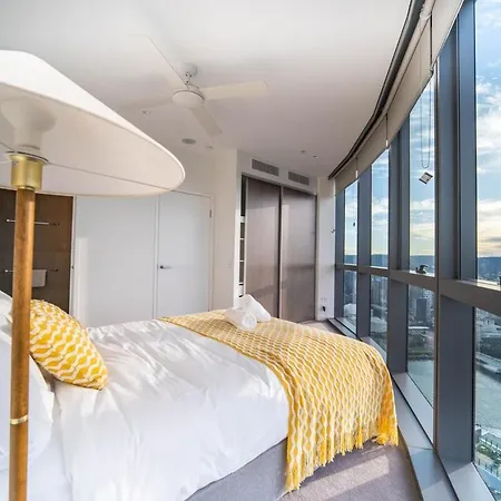 Luxury Waterview 2b2b Wt High Floor In Qw