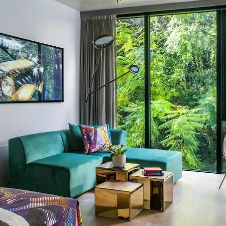 Crystalbrook Vincent 5* Brisbane