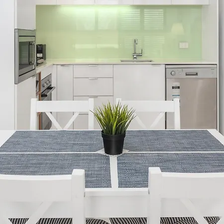 Beautiful Unit With Gym And Pool Near Museums * Brisbane