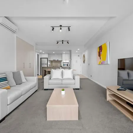 Aparthotel Proximity Waterfront 5*