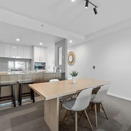 Proximity Waterfront 5*