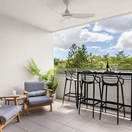 Parkland View At Roma Street Apartment *