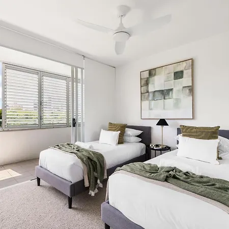 Apartment Parkland View At Roma Street Brisbane