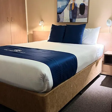 Motel The Metropolitan Spring Hill 4*