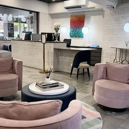 The Metropolitan Spring Hill Motel 4*