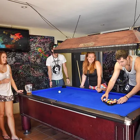 Hotel Brisbane Backpackers Resort - Hostel Brisbane