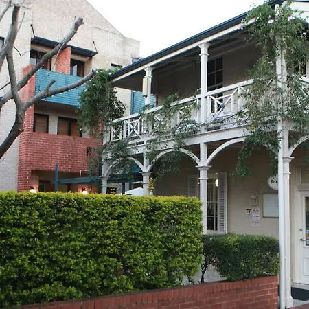 Hotel Ramada By Wyndham Windsor 4*