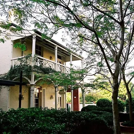Ramada By Wyndham Windsor Brisbane